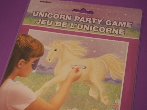 Pin the Horn on the Unicorn party game is the unicorn variation of the classic kids party game Pin the Tail on the Donkey. Ideal for 3-6 year old girls & boys.